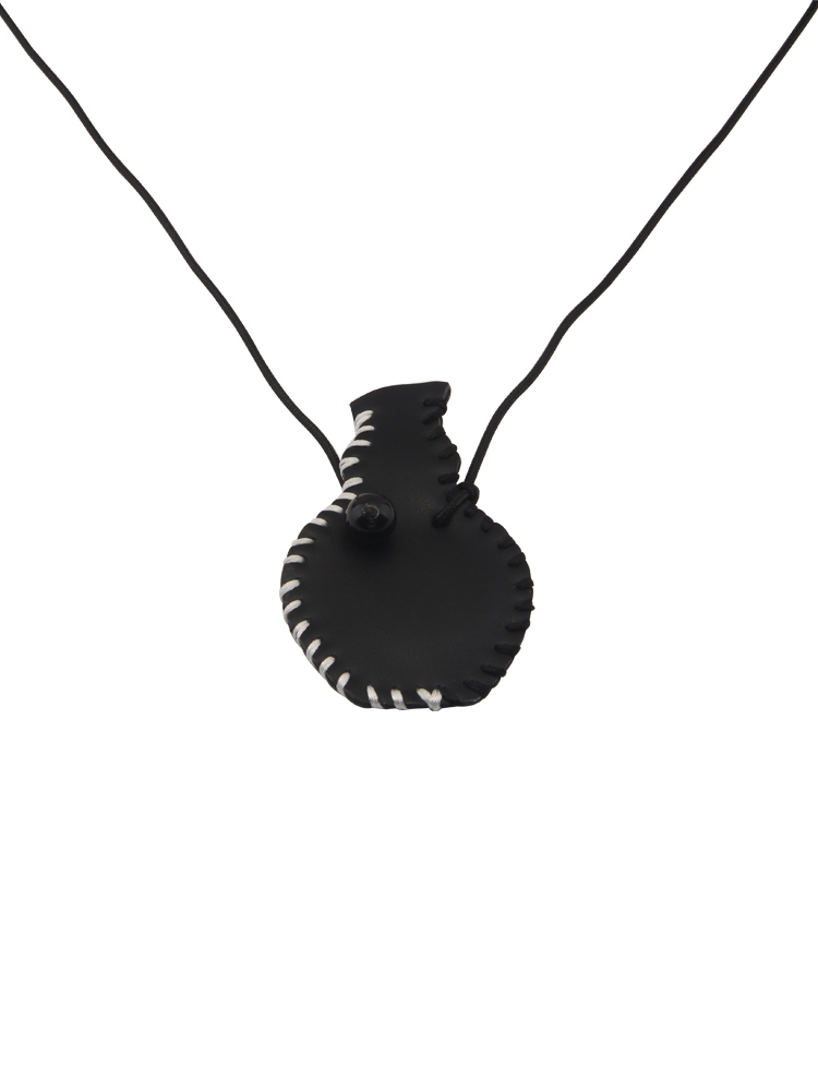 Handmade Woven Leather Long Necklace with Sketch Vase Design for Women - Unique Fashion Accessory for 2025 Handmade Woven Leather Long Necklace with Sketch Vase Design for Women - Unique Fashion Accessory for 2025