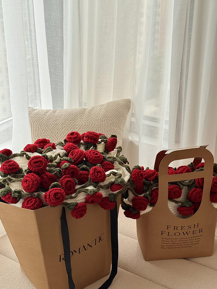 Handmade Woven Rose Bouquet Blanket - Cozy Office Nap Throw, Perfect Gift for Best Friend, Elegant Gift Box Included Handmade Woven Rose Bouquet Blanket - Cozy Office Nap Throw, Perfect Gift for Best Friend, Elegant Gift Box Included