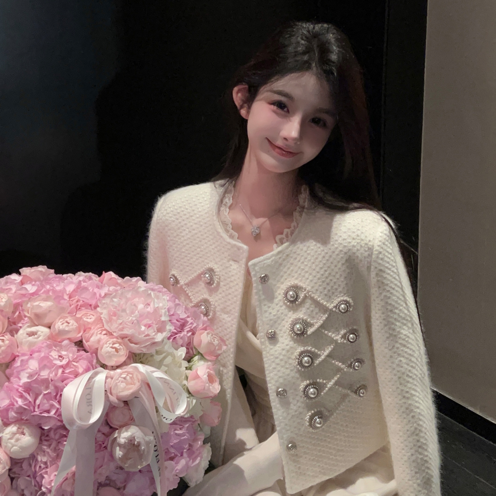 Heavy Embroidery White Woolen Coat - Women's Short Down Liner Overcoat for Winter Fashion, Cozy Chic Style