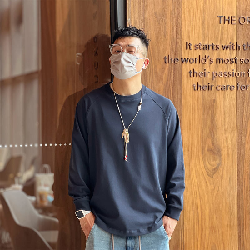 Heavyweight Japanese-Style Long Sleeve T-Shirt for Men - Casual Solid Color Raglan Top for Autumn and Winter Fashion Heavyweight Japanese-Style Long Sleeve T-Shirt for Men - Casual Solid Color Raglan Top for Autumn and Winter Fashion