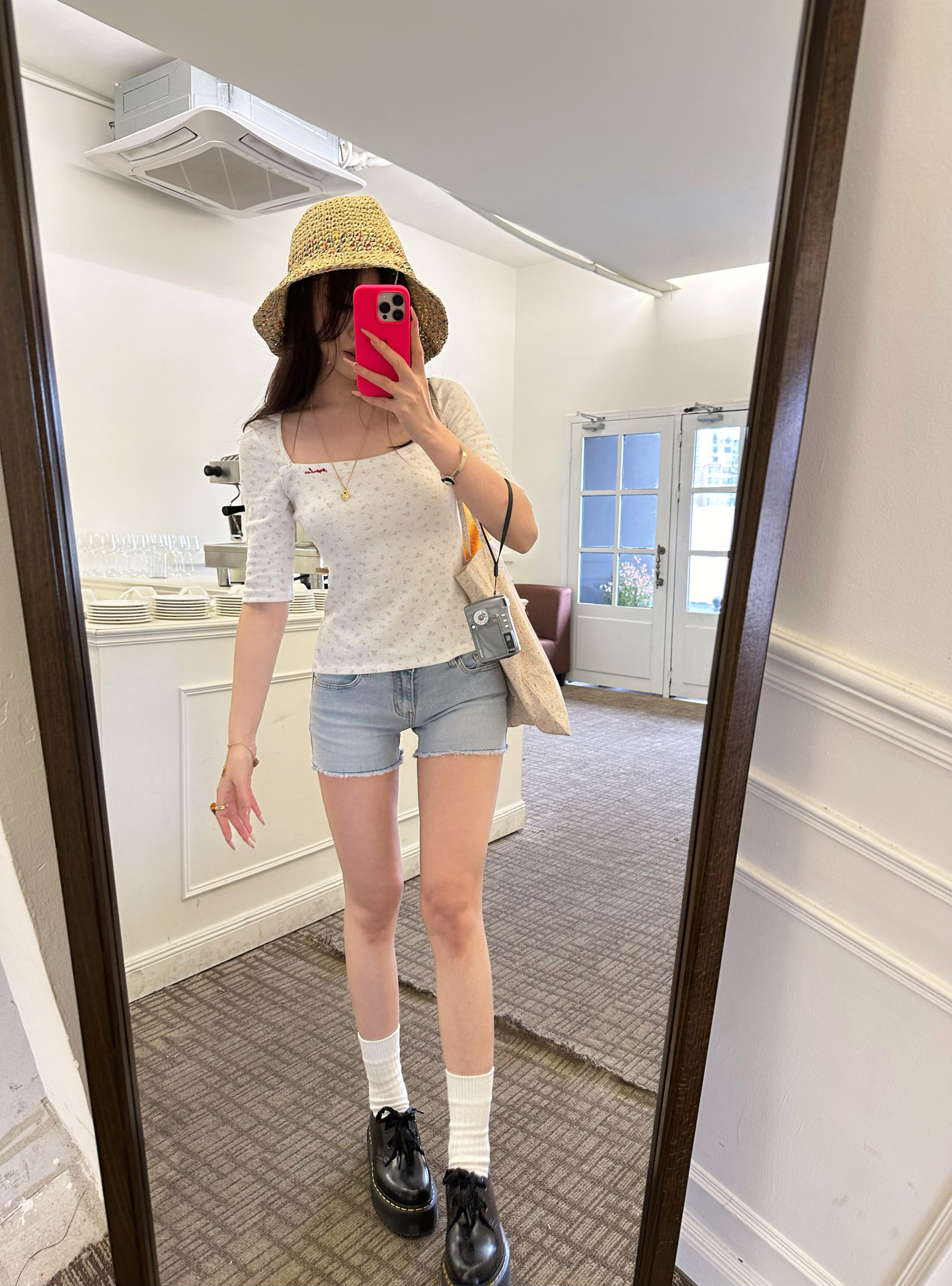 High Elasticity Blue Shorts with Soap Fragrance - Comfortable and Refreshing Summer Essential High Elasticity Blue Shorts with Soap Fragrance - Comfortable and Refreshing Summer Essential