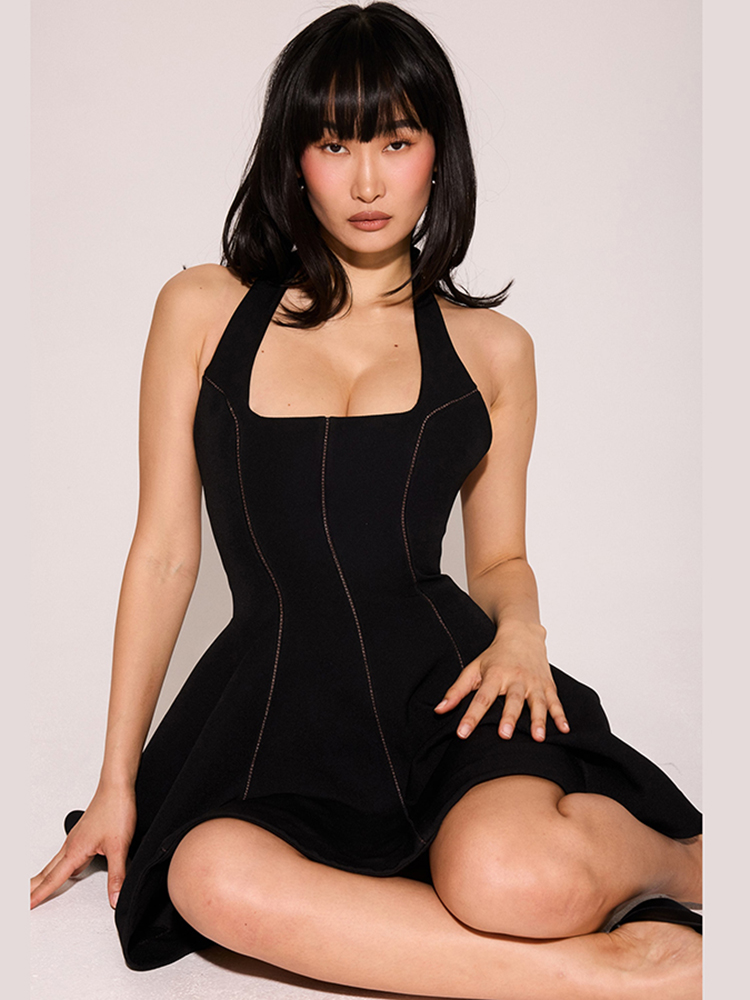 High-End Backless Halter Dress for Women - Square Neck, Waist-Defining A-Line Mini Dress, Sexy French Style High-End Backless Halter Dress for Women - Square Neck, Waist-Defining A-Line Mini Dress, Sexy French Style