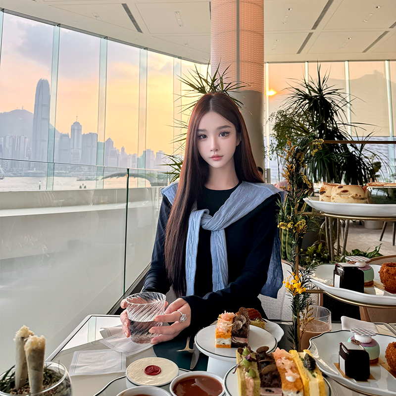 High-End British Campus Style Shawl Top and Skirt Set - Summer Slim Fit Two-Piece Outfit for Girls High-End British Campus Style Shawl Top and Skirt Set - Summer Slim Fit Two-Piece Outfit for Girls