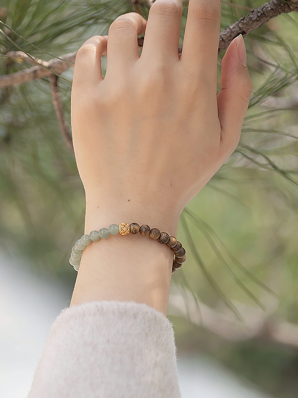 High-End Chinese Style Agarwood and Hetian Jade Bracelet - Natural Green Jade National Style Jewelry High-End Chinese Style Agarwood and Hetian Jade Bracelet - Natural Green Jade National Style Jewelry