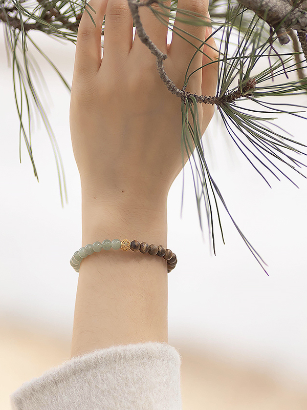 High-End Chinese Style Agarwood and Hetian Jade Bracelet - Natural Green Jade National Style Jewelry High-End Chinese Style Agarwood and Hetian Jade Bracelet - Natural Green Jade National Style Jewelry