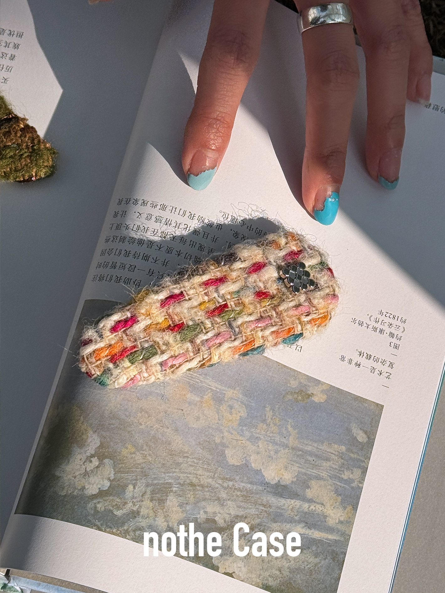 High-End Creative Wool Fabric Hair Clip - Kurishima Music Box Design, Unique Edge Clip, Stylish Spring Hair Accessory