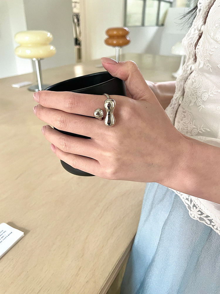 High-End Cute Bone Ring - Korean Style Open Ring for Women, Exaggerated Personality Fashion Ring, Unique Niche Design High-End Cute Bone Ring - Korean Style Open Ring for Women, Exaggerated Personality Fashion Ring, Unique Niche Design