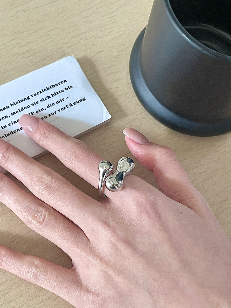 High-End Cute Bone Ring - Korean Style Open Ring for Women, Exaggerated Personality Fashion Ring, Unique Niche Design High-End Cute Bone Ring - Korean Style Open Ring for Women, Exaggerated Personality Fashion Ring, Unique Niche Design