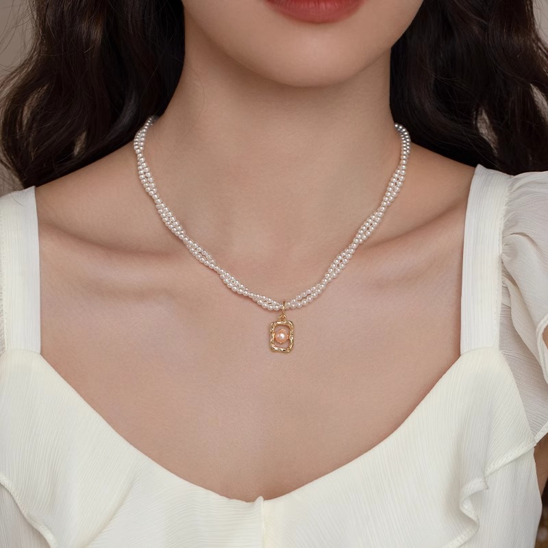 High-End Double-Layer Wrapped Bead Necklace with Square Pendant for Women - Chic Parisian Style Fashion Accessory