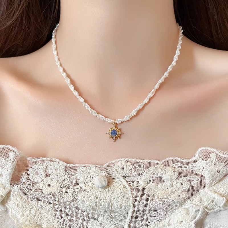 High-End Double-Layer Wrapped Pearl Necklace for Women - Versatile Beaded Collarbone Chain, Elegant Niche Fashion Accessory High-End Double-Layer Wrapped Pearl Necklace for Women - Versatile Beaded Collarbone Chain, Elegant Niche Fashion Accessory