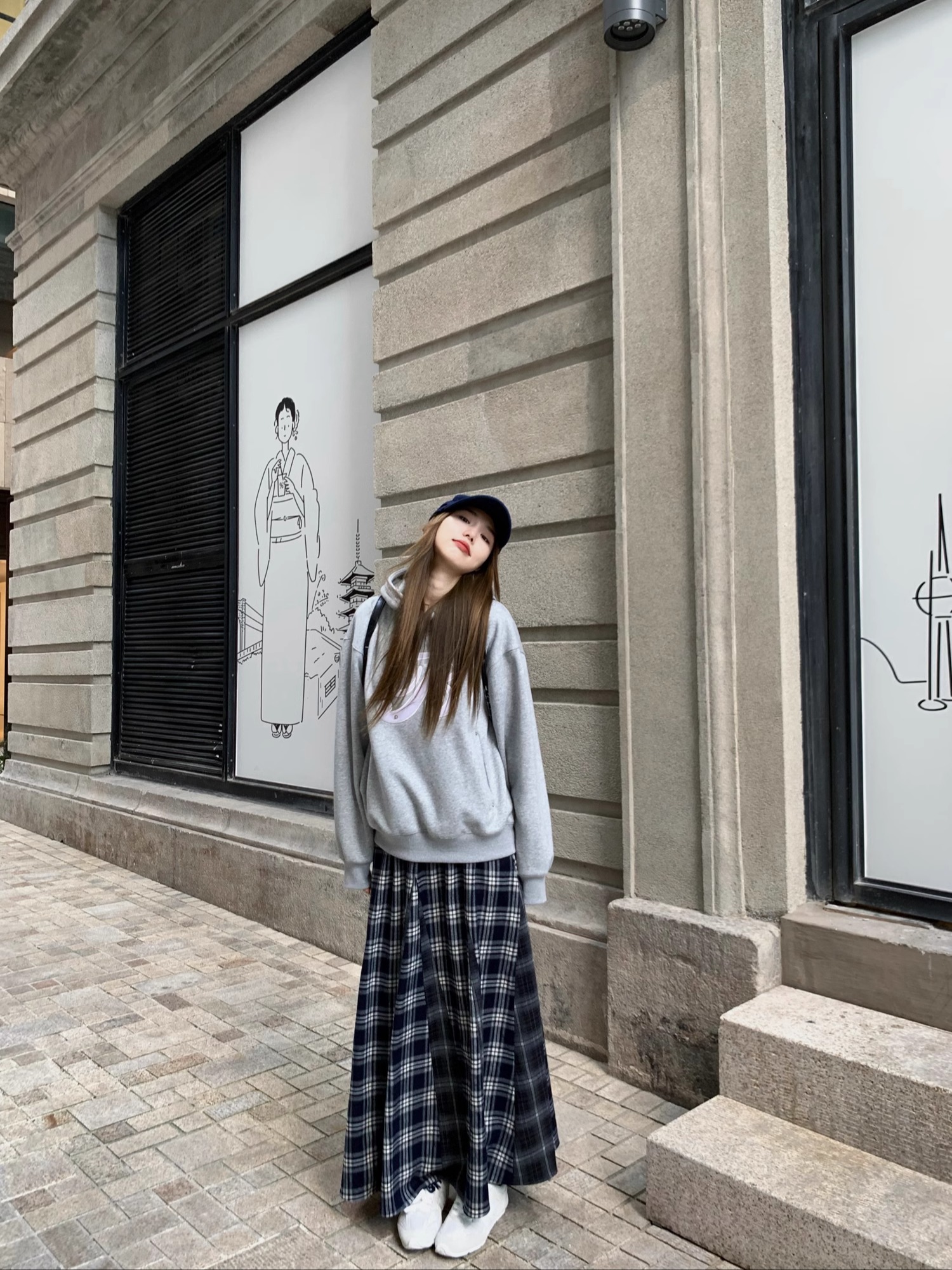 High-End Fashion Heavyweight Patch Embroidery Slim Fit Loose Shoulder Hoodie - Trendy Streetwear Inspired by 90s Y2K Style High-End Fashion Heavyweight Patch Embroidery Slim Fit Loose Shoulder Hoodie - Trendy Streetwear Inspired by 90s Y2K Style