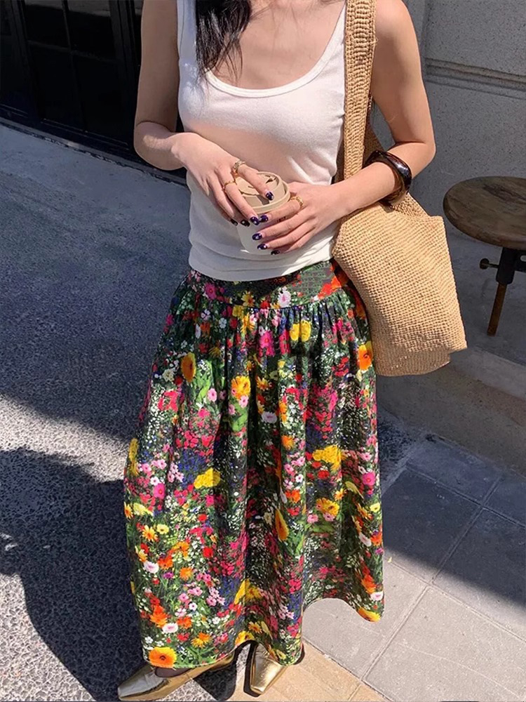 High-End Floral Midi Skirt for Women, High-Waisted A-Line Design, Summer Fashion for Pear-Shaped Figures High-End Floral Midi Skirt for Women, High-Waisted A-Line Design, Summer Fashion for Pear-Shaped Figures