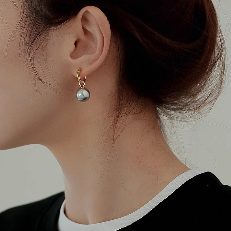 High-End Gray Large Bead Earrings for Women - Elegant Fashion Accessories, Trendy Statement Jewelry