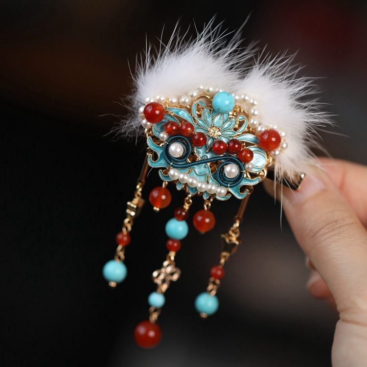 High-End Hanfu Girls' Fluffy Hair Clips - Cute Lion Dance Hairpins, Ancient Style Hair Accessories for Autumn & Winter 2025 High-End Hanfu Girls' Fluffy Hair Clips - Cute Lion Dance Hairpins, Ancient Style Hair Accessories for Autumn & Winter 2025