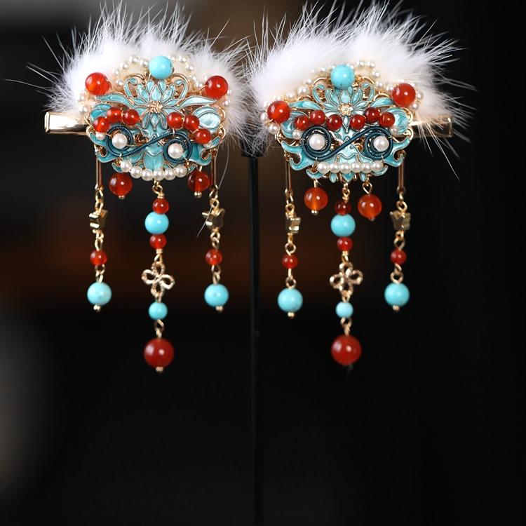 High-End Hanfu Girls' Fluffy Hair Clips - Cute Lion Dance Hairpins, Ancient Style Hair Accessories for Autumn & Winter 2025 High-End Hanfu Girls' Fluffy Hair Clips - Cute Lion Dance Hairpins, Ancient Style Hair Accessories for Autumn & Winter 2025