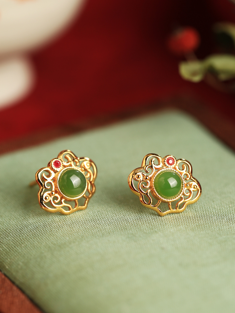 High-End Jade Stone Stud Earrings for Women, Hetian Jade & Jadeite, 18K Gold-Plated, Chinese Style, Elegant Auspicious Lock Design High-End Jade Stone Stud Earrings for Women, Hetian Jade & Jadeite, 18K Gold-Plated, Chinese Style, Elegant Auspicious Lock Design
