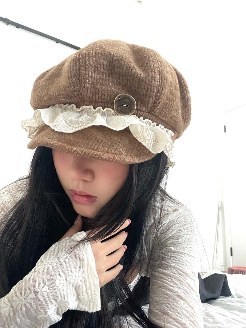 High-End Lace Octagonal Painter Hat for Girls - Cute Newsboy Cap for Spring & Autumn, Flattering Face-Slimming Style