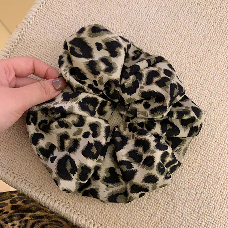 High-End Leopard Print Elastic Hair Tie for Women, Large Bun Ring & Low Ponytail Accessories, Stylish Rubber Band Hair Ornament