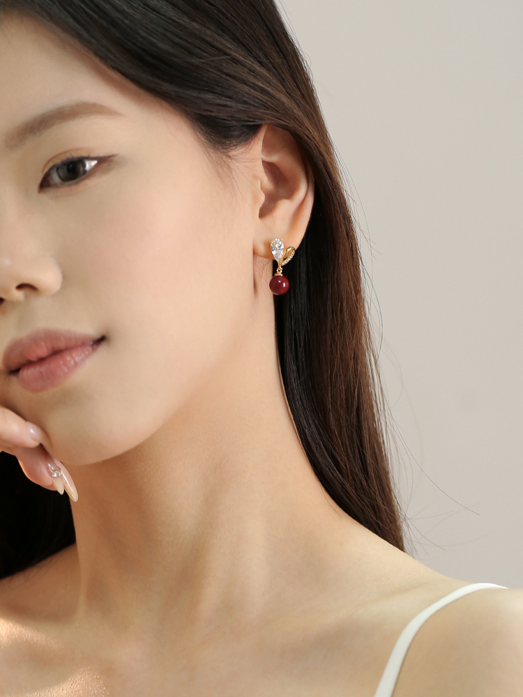 High-End Love Heart Red Pearl Earrings for Women - Festive National Style S925 Silver Needle - Perfect for Brides & New Year 2025 High-End Love Heart Red Pearl Earrings for Women - Festive National Style S925 Silver Needle - Perfect for Brides & New Year 2025