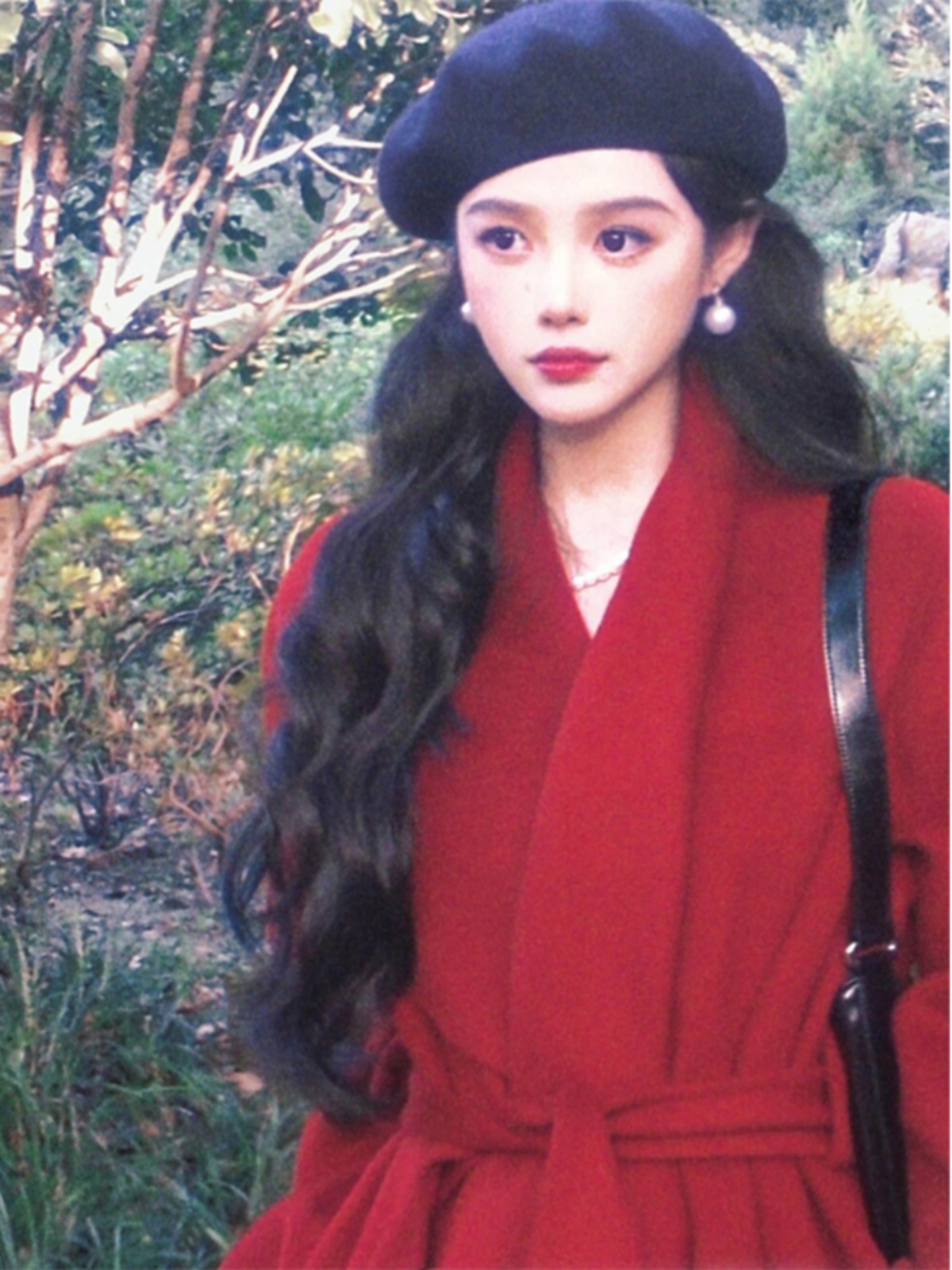 High-End Red Woolen Coat for Women - Elegant Tie-Waist Winter Jacket, Trendy Outerwear High-End Red Woolen Coat for Women - Elegant Tie-Waist Winter Jacket, Trendy Outerwear