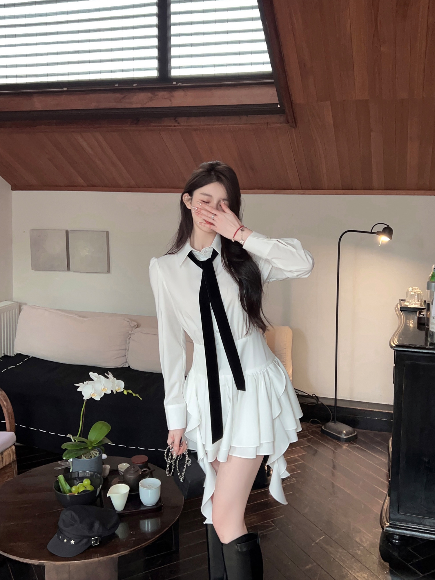 High-End White Long Sleeve Shirt Dress with Waist-Cinching Design - Trendy Autumn Winter Hot Girl Style with Slim Short Skirt