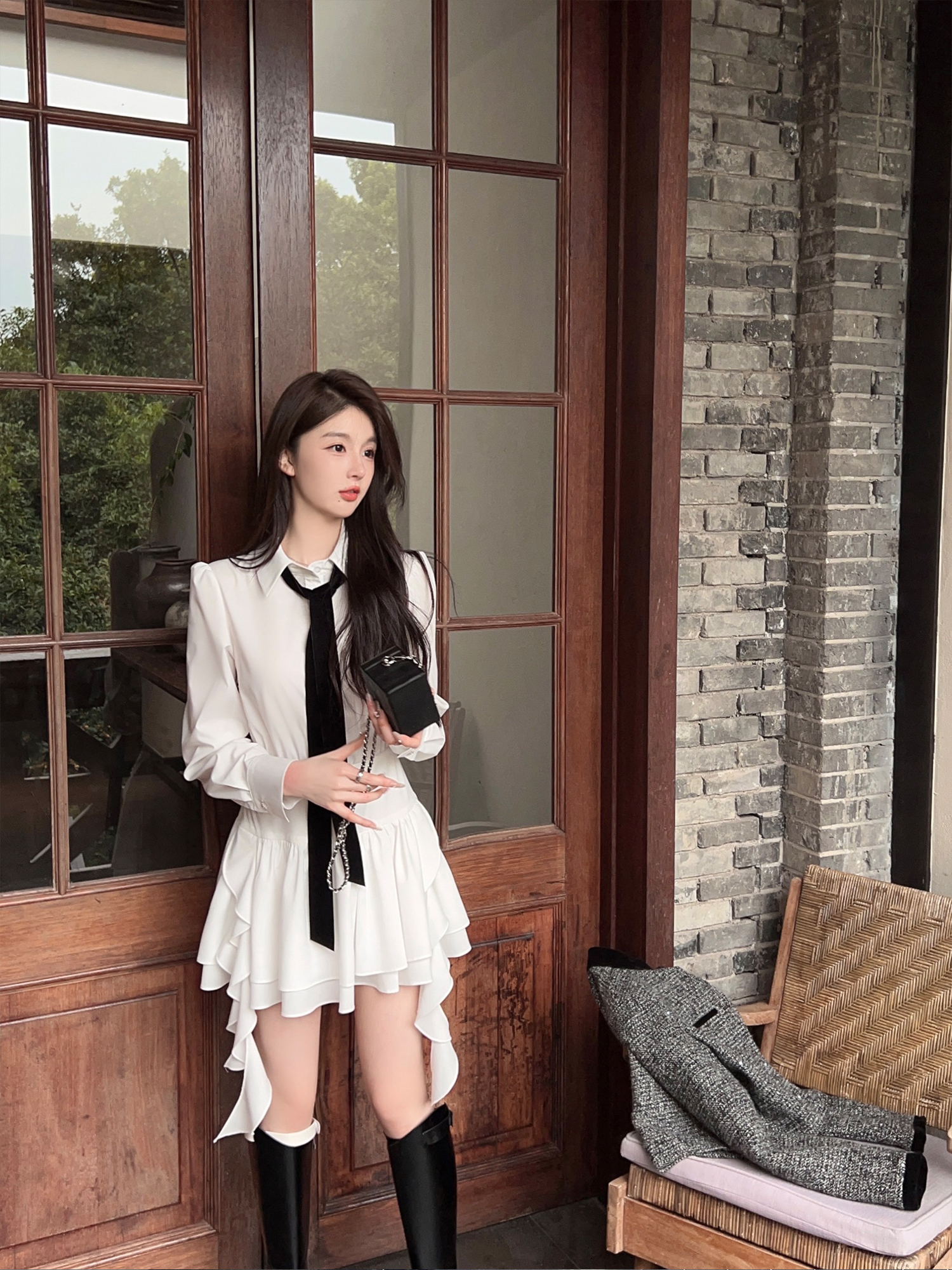 High-End White Long Sleeve Shirt Dress with Waist-Cinching Design - Trendy Autumn Winter Hot Girl Style with Slim Short Skirt High-End White Long Sleeve Shirt Dress with Waist-Cinching Design - Trendy Autumn Winter Hot Girl Style with Slim Short Skirt