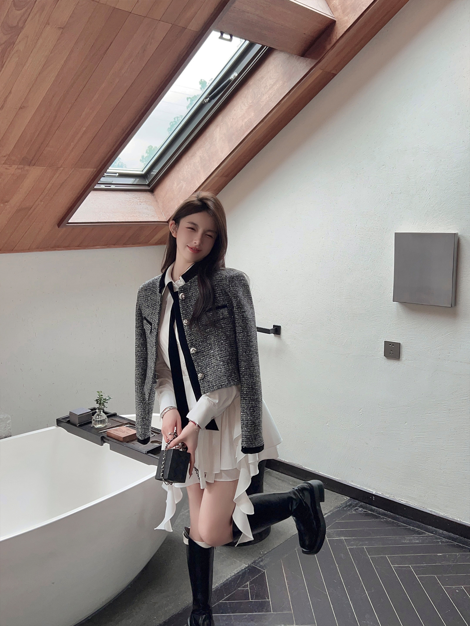 High-End White Long Sleeve Shirt Dress with Waist-Cinching Design - Trendy Autumn Winter Hot Girl Style with Slim Short Skirt High-End White Long Sleeve Shirt Dress with Waist-Cinching Design - Trendy Autumn Winter Hot Girl Style with Slim Short Skirt