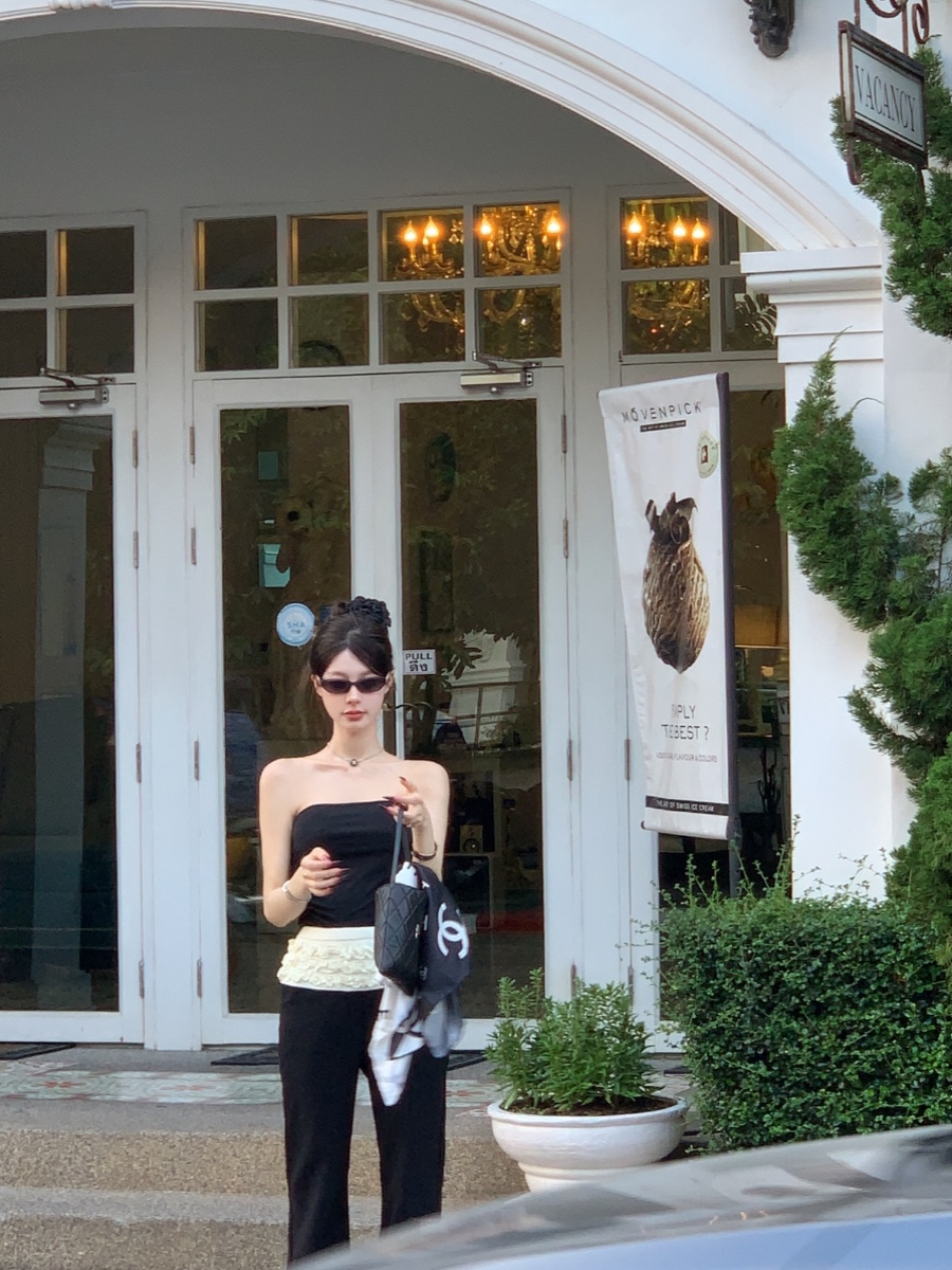 High-End Women's Black Wide-Leg Pants with Pleated Lace Edge and Draped Design - Summer Fashion Essential High-End Women's Black Wide-Leg Pants with Pleated Lace Edge and Draped Design - Summer Fashion Essential