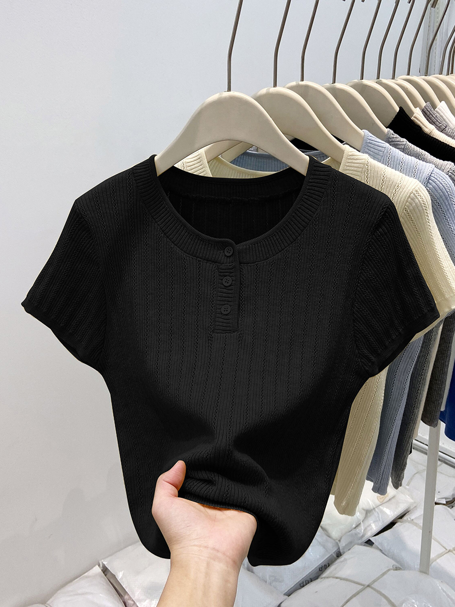 High-End Women's Summer Knitted Shirt - Stylish Yellow Short Sleeve Top with Round Neck Design - Trendy Niche Fashion High-End Women's Summer Knitted Shirt - Stylish Yellow Short Sleeve Top with Round Neck Design - Trendy Niche Fashion