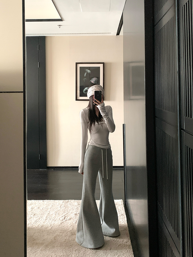 High-Frequency God Pants Wide Waist Ribbed Fleece Flared Sweatpants for Women - Versatile Casual Draped Style for Spring & Winter High-Frequency God Pants Wide Waist Ribbed Fleece Flared Sweatpants for Women - Versatile Casual Draped Style for Spring & Winter