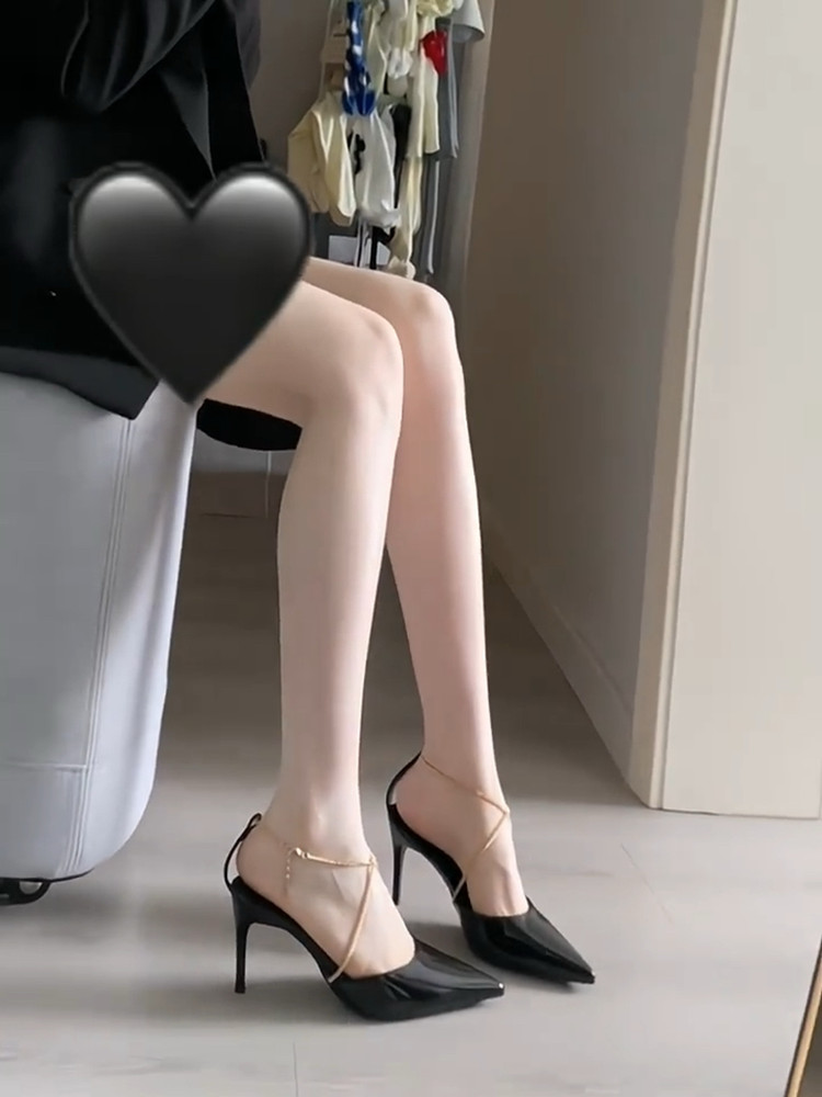 High-Heeled Cross Chain Sandals for Women, Patent Leather Pointed Toe, Thin Heel, Sexy Closed-Toe Summer Style 2025 High-Heeled Cross Chain Sandals for Women, Patent Leather Pointed Toe, Thin Heel, Sexy Closed-Toe Summer Style 2025