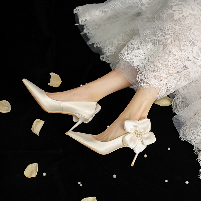 High Heels Wedding Shoes for Bride, French Style High-End Flats, 2025 New Temperament Design, Elegant Wedding Footwear High Heels Wedding Shoes for Bride, French Style High-End Flats, 2025 New Temperament Design, Elegant Wedding Footwear