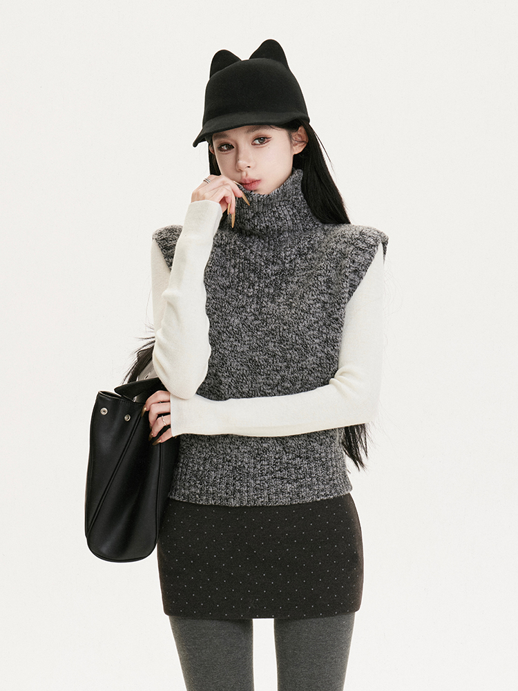 High-Neck Lapel Knitted Sweater Vest - 2-Color Versatile Top for Autumn and Winter Fashion High-Neck Lapel Knitted Sweater Vest - 2-Color Versatile Top for Autumn and Winter Fashion