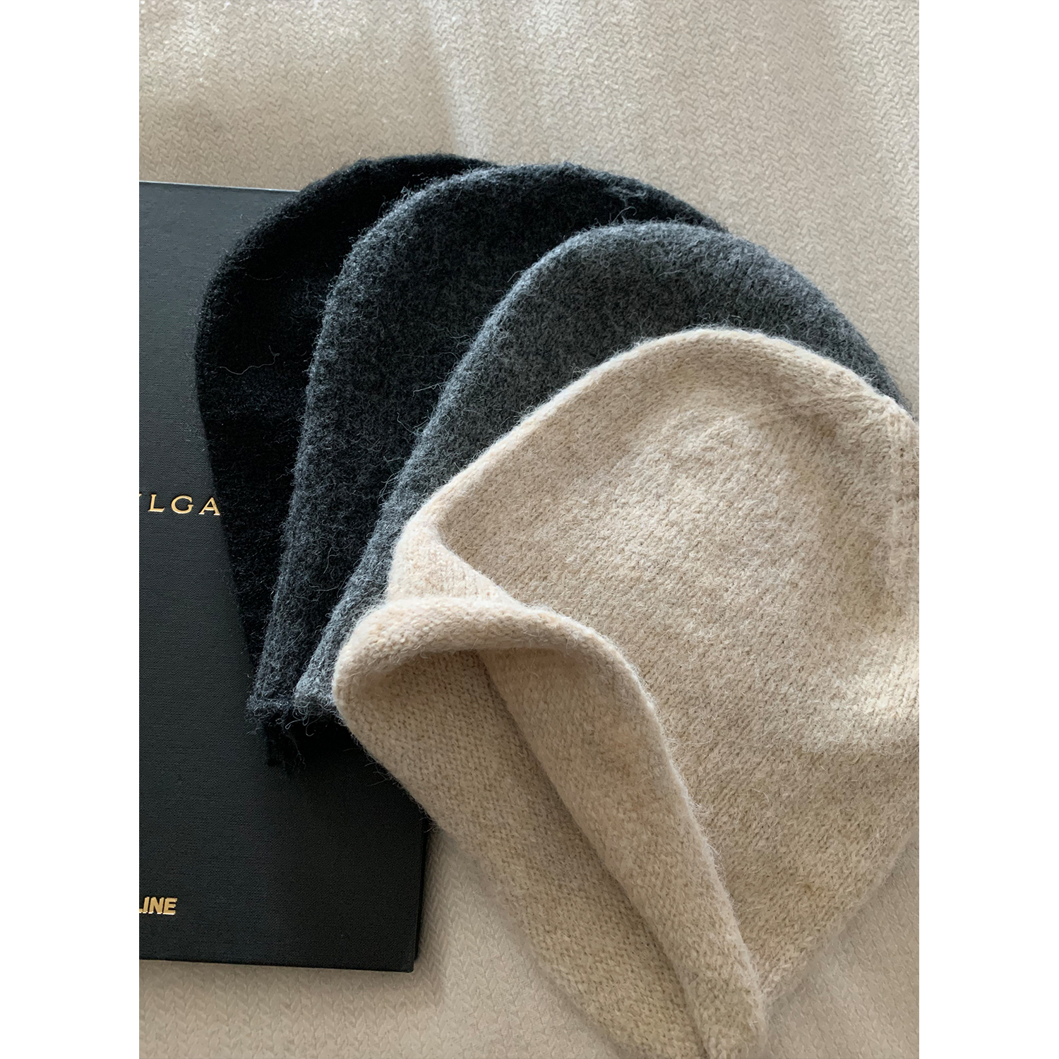 High-Quality Wool Alpaca Knitted Hat for Spring & Winter - Warm Cold Weather Accessory with Slightly Curled Edge