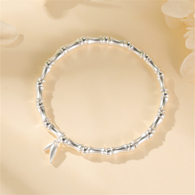 High-Rise Bamboo Joint Bracelet for Women - Classy Pure Silver Design, Light Luxury Style, Chic Fashion Accessory
