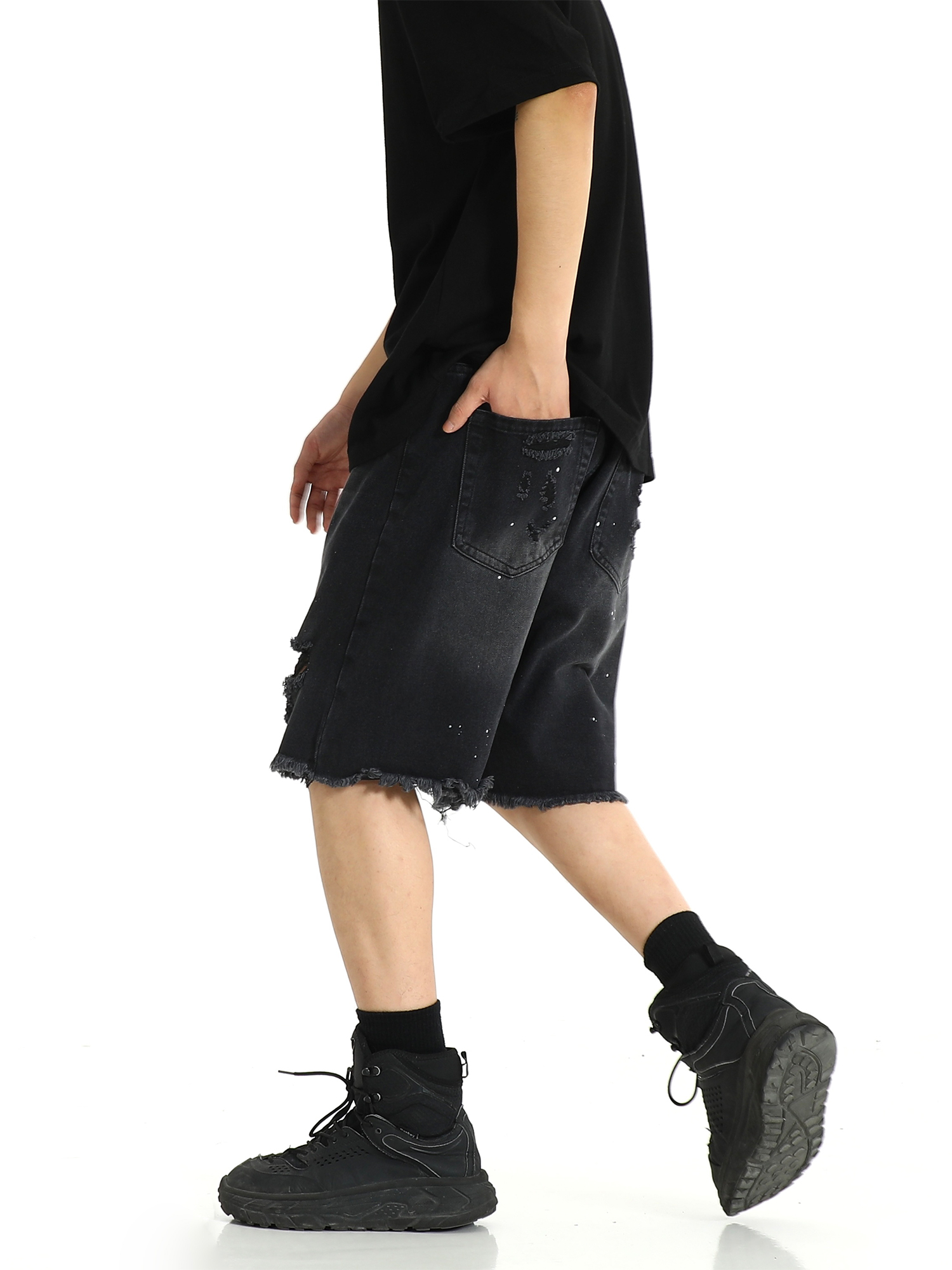 High Street American Style Frayed Tassel Ripped Denim Shorts for Men - Summer Casual Loose Fit Five-Point Pants High Street American Style Frayed Tassel Ripped Denim Shorts for Men - Summer Casual Loose Fit Five-Point Pants