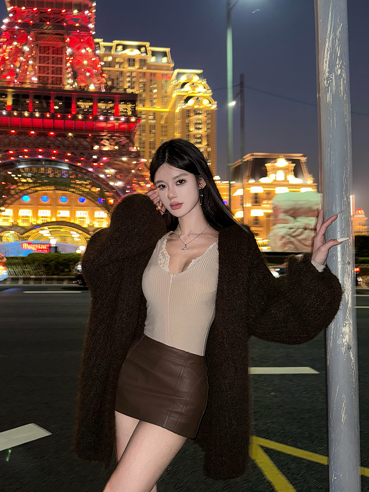 High Waist A-Line Mini Skirt for Women, Elegant Slim Fit Bodycon, Versatile Fashion Essential, Perfect for Y2K and Chic Outfits