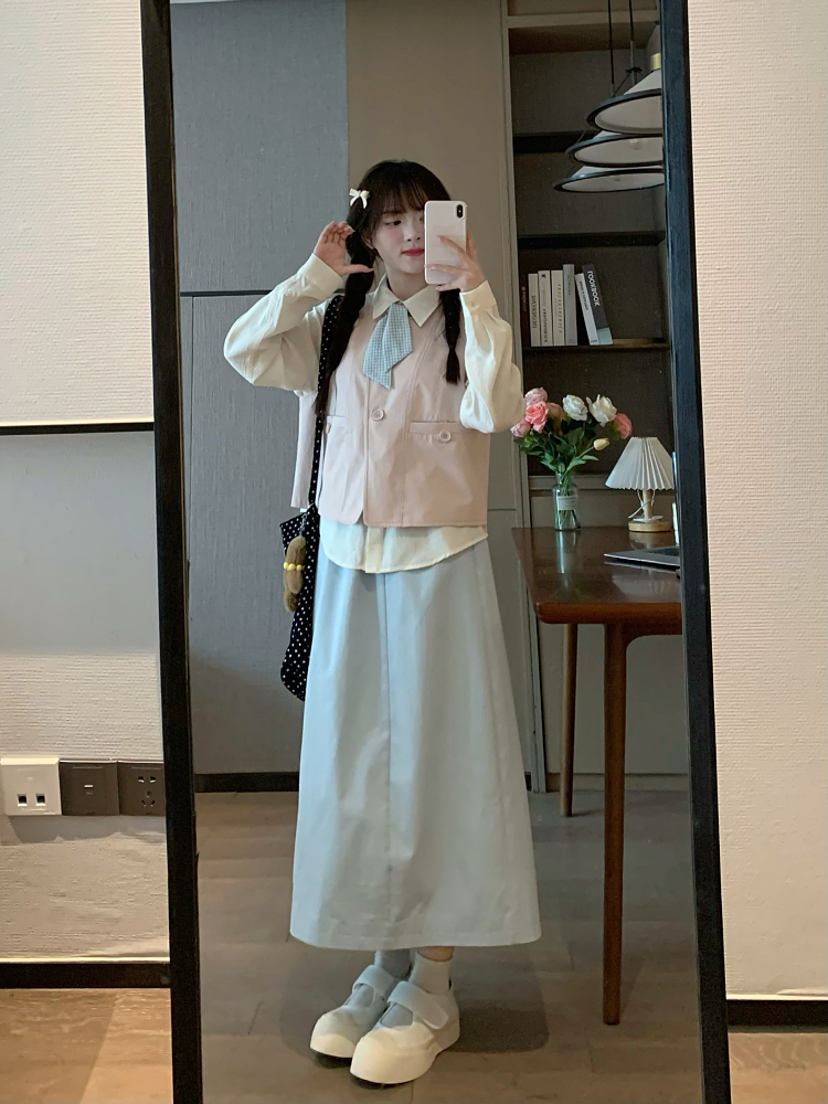 High-Waisted A-Line Skirt for Pear-Shaped Figures in Solid Blue - Sweet Korean Style, Spring Essential, Slimming Design High-Waisted A-Line Skirt for Pear-Shaped Figures in Solid Blue - Sweet Korean Style, Spring Essential, Slimming Design