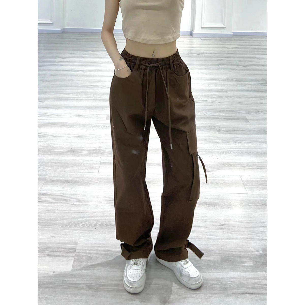 High-Waisted American Retro Street Hip-Hop Cargo Pants for Women – Casual Straight Wide-Leg Trousers High-Waisted American Retro Street Hip-Hop Cargo Pants for Women – Casual Straight Wide-Leg Trousers
