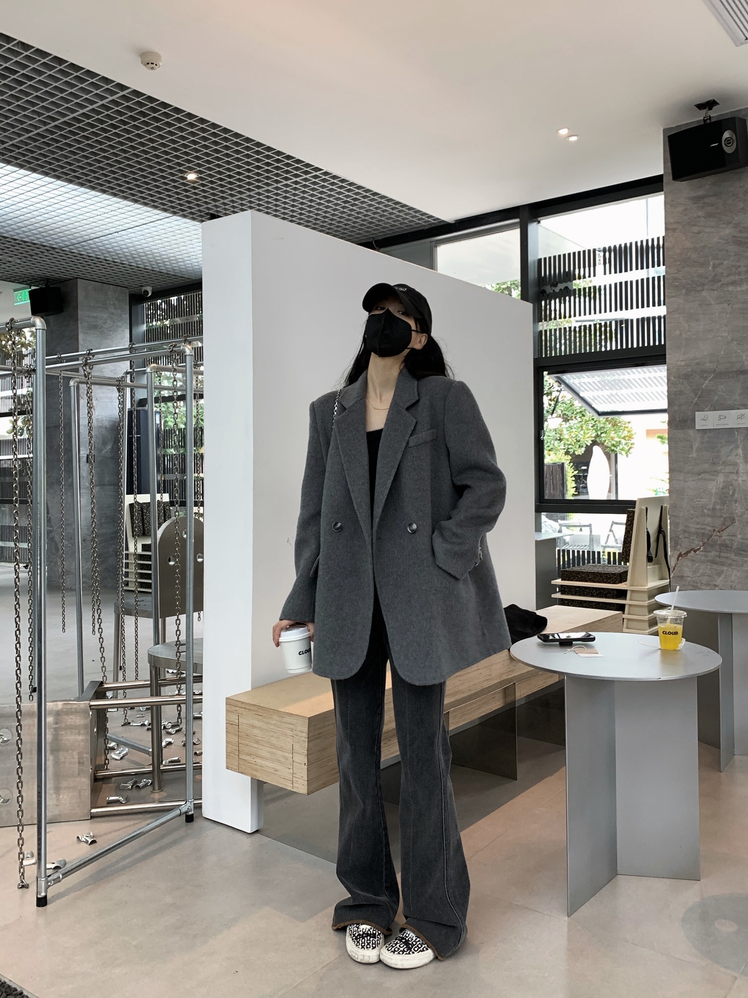 High-Waisted Gray Flared Denim Pants for Women - Versatile Slim-Fit Trousers for Spring and Autumn, Y2K Inspired Style High-Waisted Gray Flared Denim Pants for Women - Versatile Slim-Fit Trousers for Spring and Autumn, Y2K Inspired Style