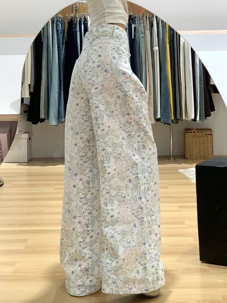 High-Waisted Japanese-Style Printed Graffiti Jeans for Women - Slim-Fit Wide-Leg Straight Pants for Spring 2025 High-Waisted Japanese-Style Printed Graffiti Jeans for Women - Slim-Fit Wide-Leg Straight Pants for Spring 2025