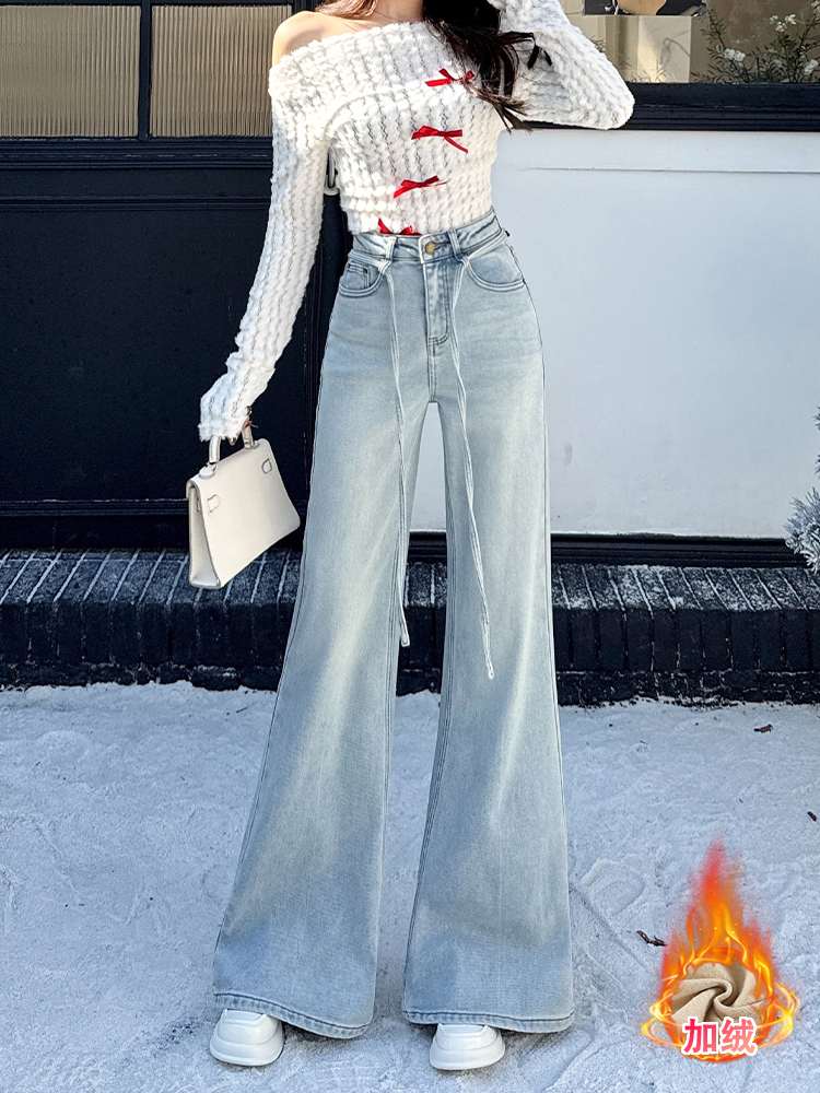 High-Waisted Light Blue Fleece-Lined Flared Jeans for Women - Slimming Loose Wide-Leg Pants for Autumn Winter 2025 High-Waisted Light Blue Fleece-Lined Flared Jeans for Women - Slimming Loose Wide-Leg Pants for Autumn Winter 2025