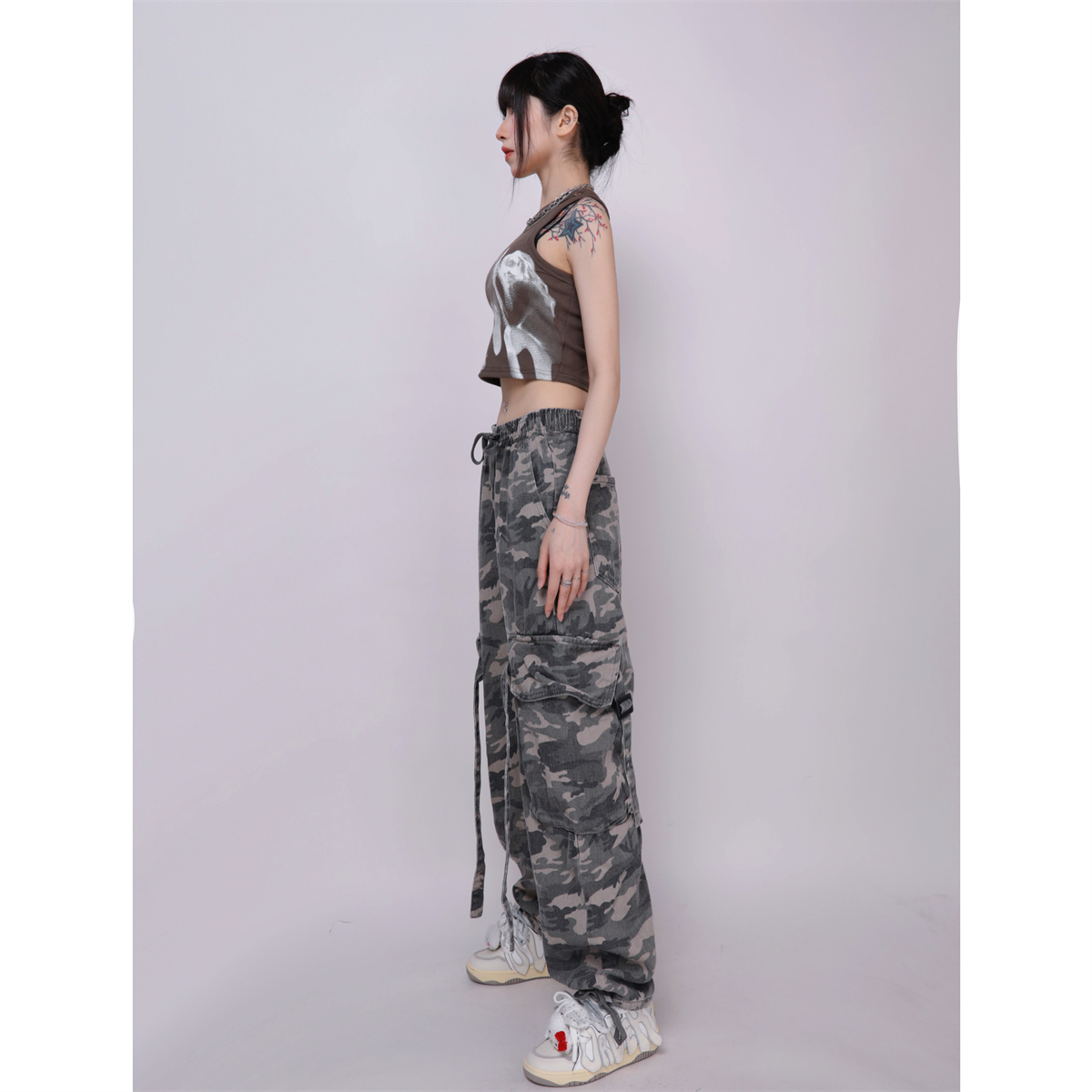 High-Waisted Loose Camouflage Cargo Pants for Women - American Hip-Hop Style Street Dance Long Trousers High-Waisted Loose Camouflage Cargo Pants for Women - American Hip-Hop Style Street Dance Long Trousers