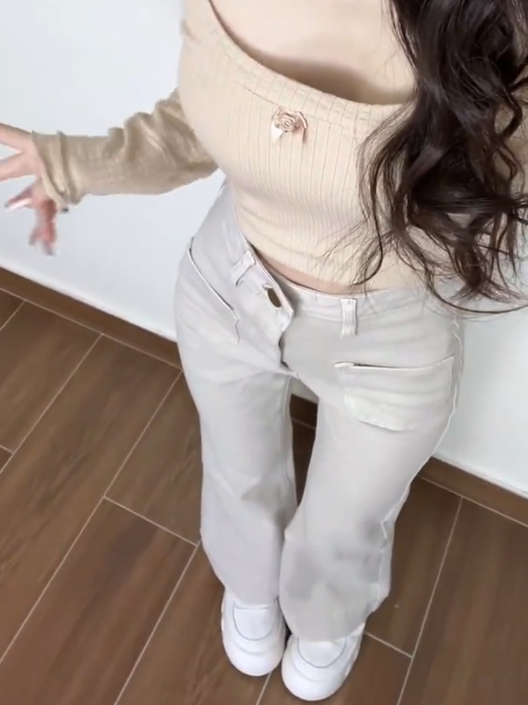 High-Waisted Off-White Slightly Flared Denim Pants for Women - Stretchy Slim-Fit Straight-Leg Summer Style High-Waisted Off-White Slightly Flared Denim Pants for Women - Stretchy Slim-Fit Straight-Leg Summer Style