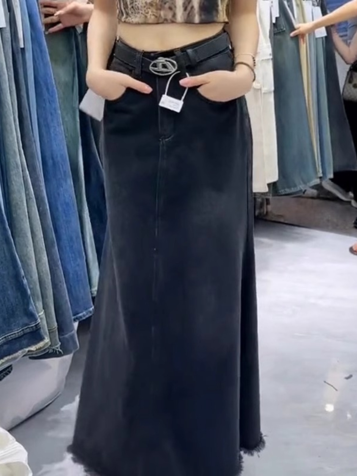 High-Waisted Retro Bodycon Mermaid Midi Skirt for Women - Slim Fit Denim Long Skirt, Summer 2025 Fashion High-Waisted Retro Bodycon Mermaid Midi Skirt for Women - Slim Fit Denim Long Skirt, Summer 2025 Fashion