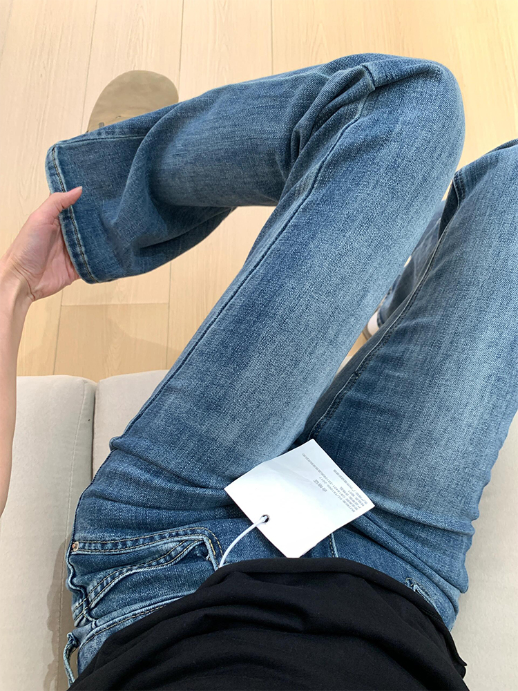 High-Waisted Retro Flared Jeans for Women, Slim Fit Summer Design, Flattering Versatile Straight-Leg Floor-Length Pants High-Waisted Retro Flared Jeans for Women, Slim Fit Summer Design, Flattering Versatile Straight-Leg Floor-Length Pants