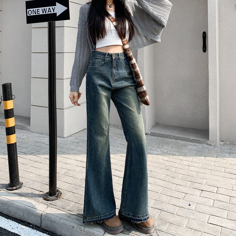 High-Waisted Retro Frayed Flared Jeans for Women, 2025 Spring Summer Nostalgic Bell-Bottoms, Non-Skin-Tight, Ground-Dragging Style