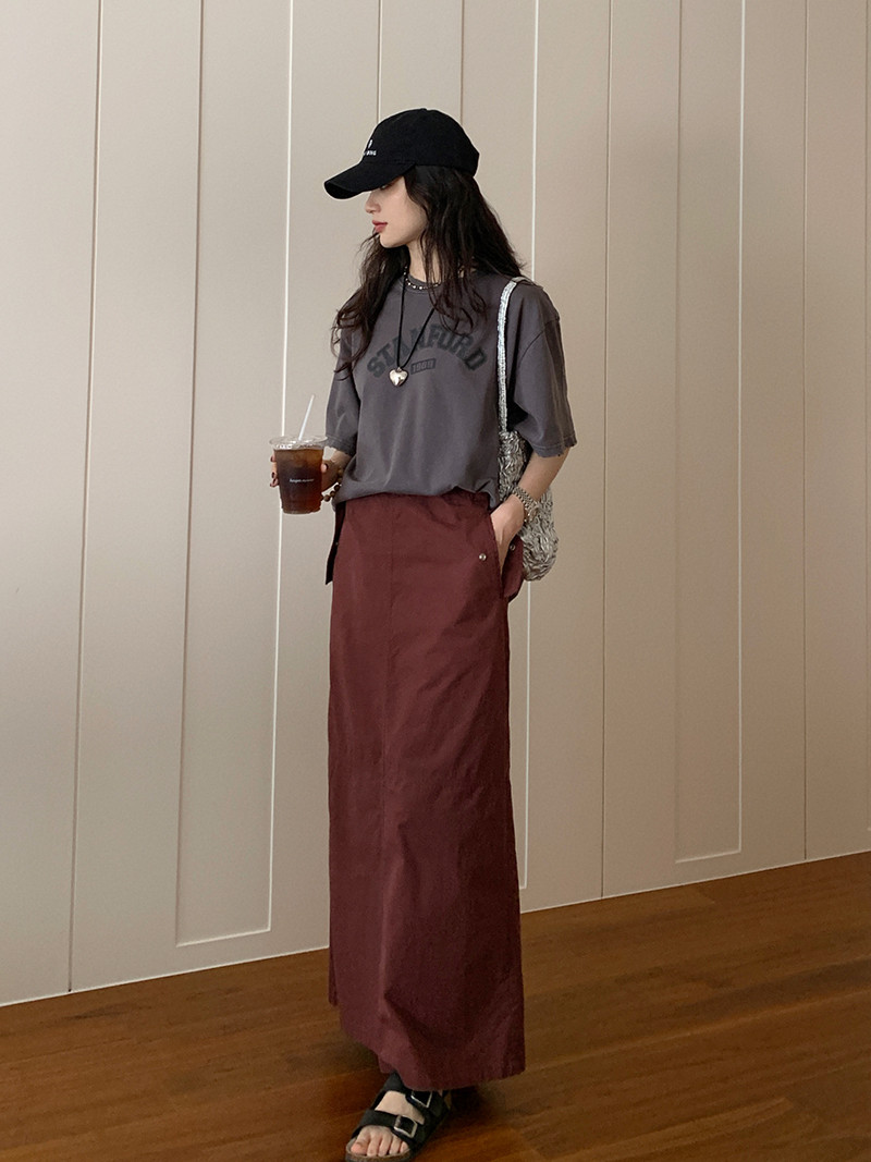 High-Waisted Vintage Midi Skirt for Women - Casual Summer Design with Split Hem, Perfect for Work and Everyday Style