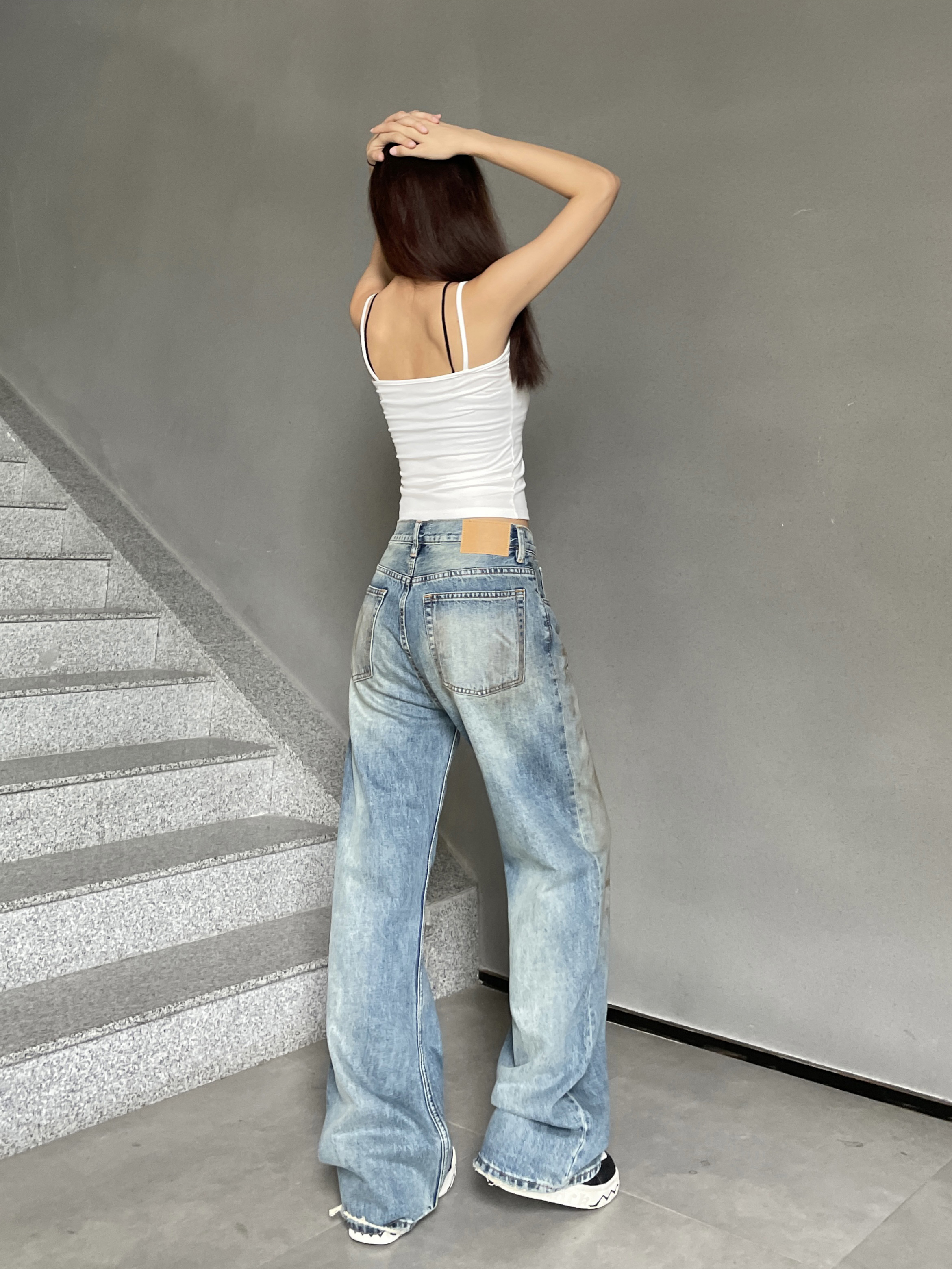 High-Waisted Vintage Straight-Leg Jeans for Women - Kylie-Style European American Fashion, Distressed Wash, Trendy Y2K Look High-Waisted Vintage Straight-Leg Jeans for Women - Kylie-Style European American Fashion, Distressed Wash, Trendy Y2K Look