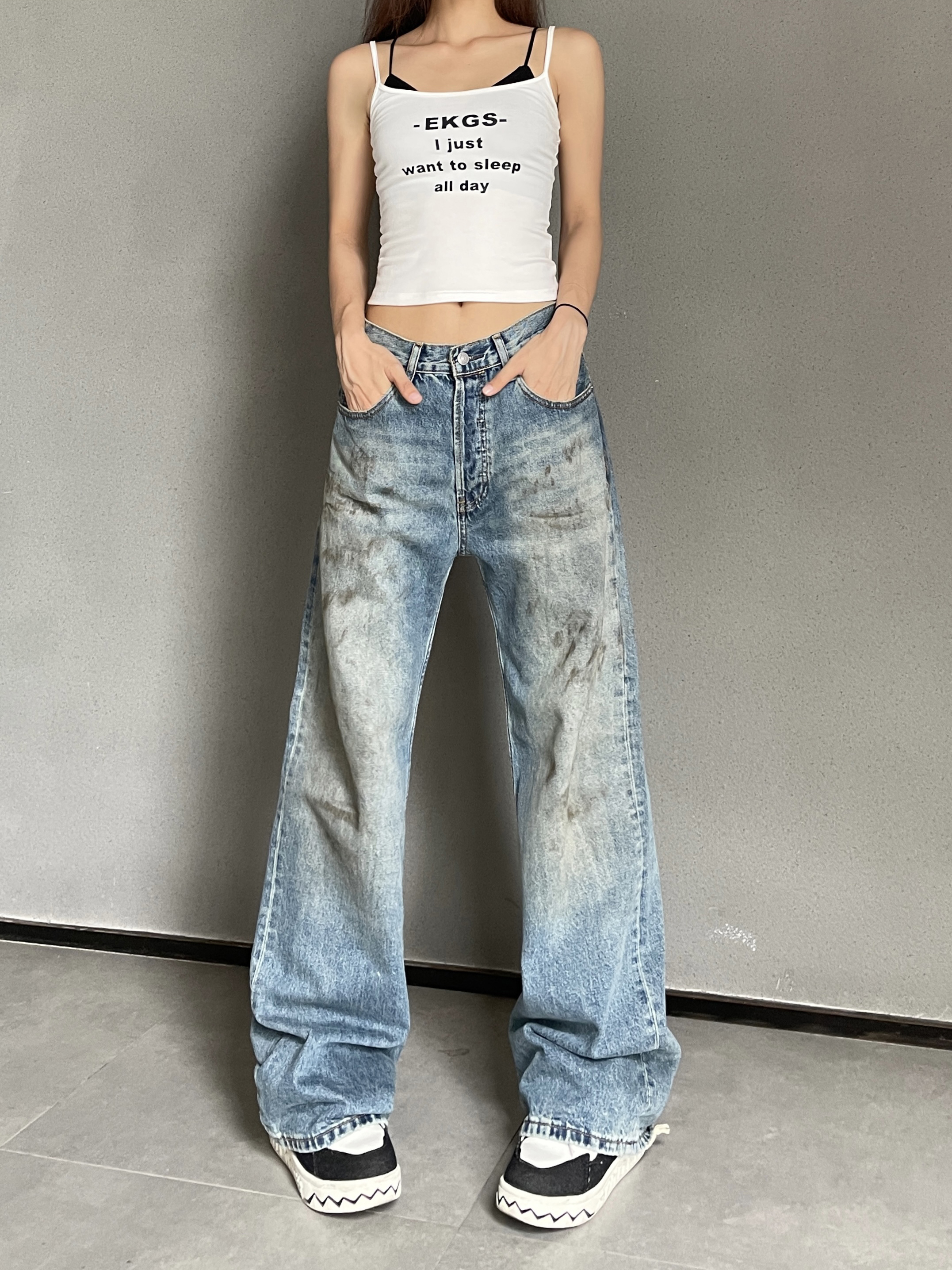 High-Waisted Vintage Straight-Leg Jeans for Women - Kylie-Style European American Fashion, Distressed Wash, Trendy Y2K Look High-Waisted Vintage Straight-Leg Jeans for Women - Kylie-Style European American Fashion, Distressed Wash, Trendy Y2K Look